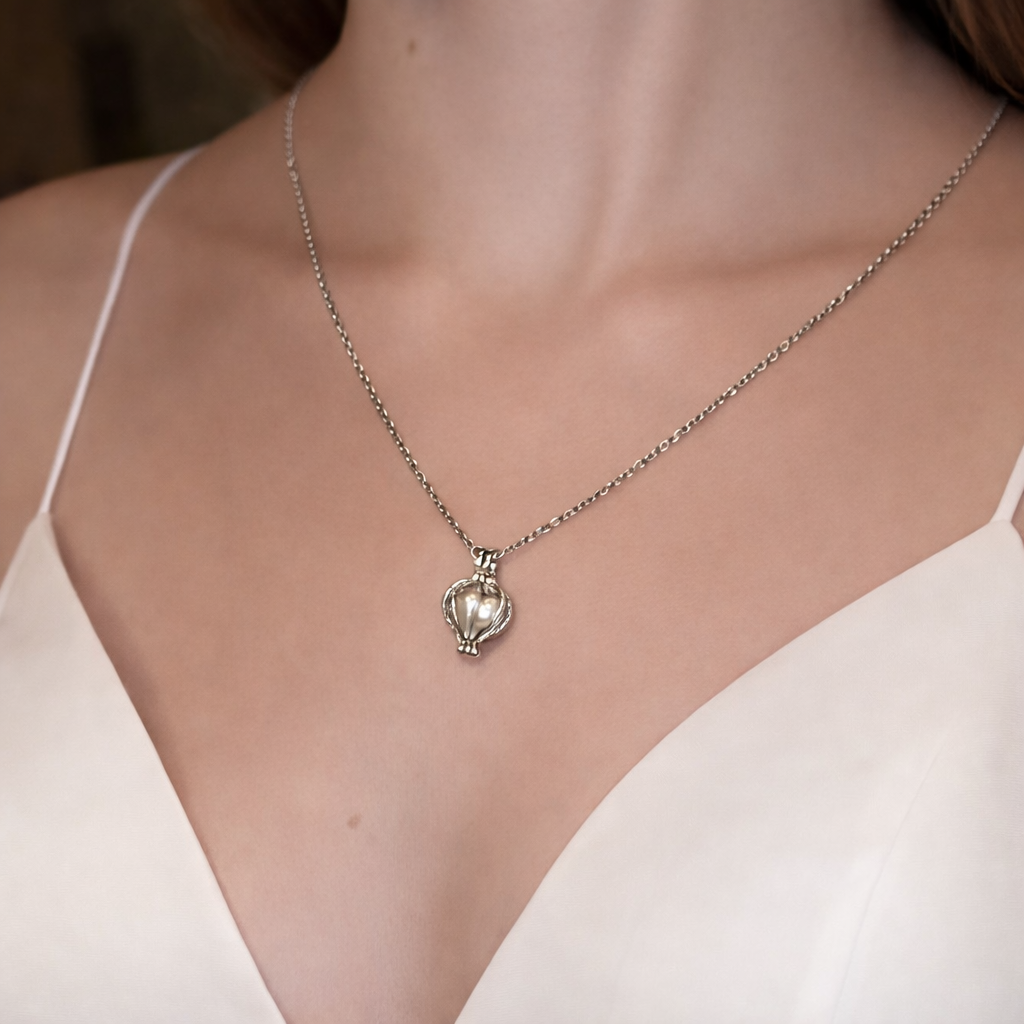 Ocean Love Pearl Necklace